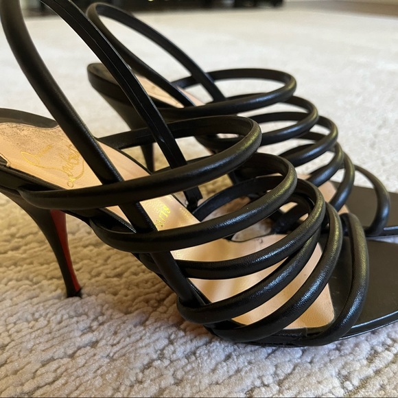 Christian louboutins sandals - Picture 3 of 10
